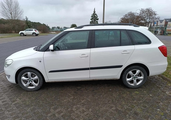 Skoda Fabia cena 20000 przebieg: 87488, rok produkcji 2012 z Kłecko małe 137